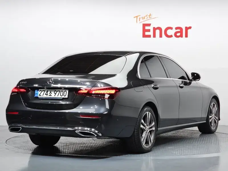 2021 Mercedes-Benz E-Класс с пробегом 100 213 км
