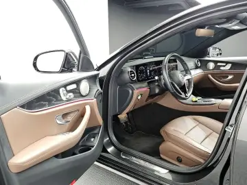 2021 Mercedes-Benz E-Класс с пробегом 100 213 км