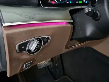 2021 Mercedes-Benz E-Класс с пробегом 100 213 км