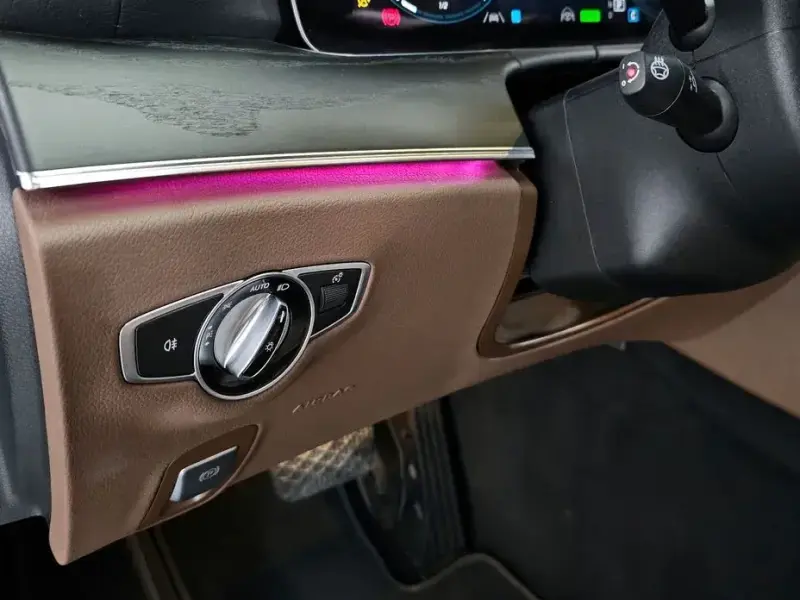 2021 Mercedes-Benz E-Класс с пробегом 100 213 км