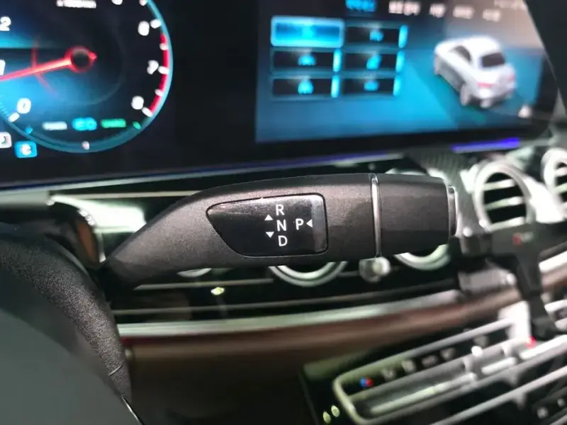 2021 Mercedes-Benz E-Класс с пробегом 96 331 км