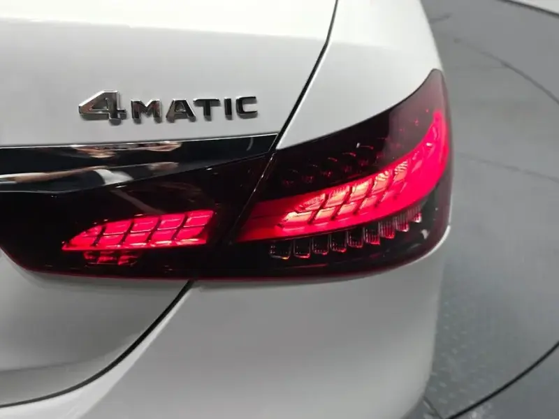 2021 Mercedes-Benz E-Класс с пробегом 96 331 км