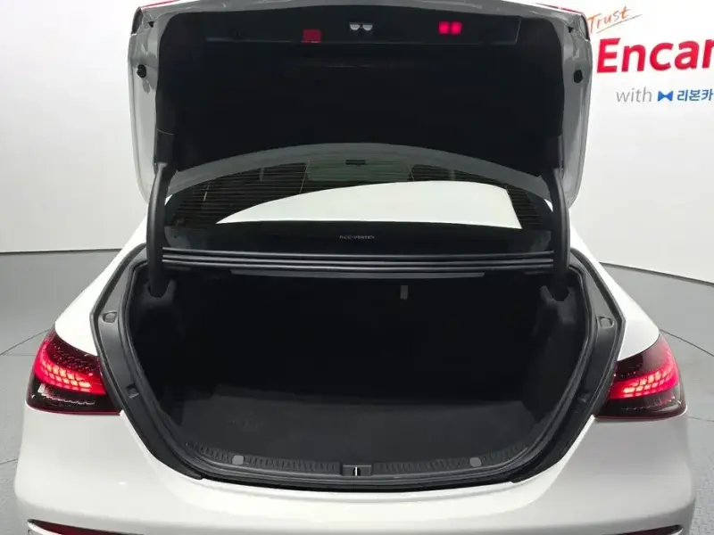 2021 Mercedes-Benz E-Класс с пробегом 96 331 км