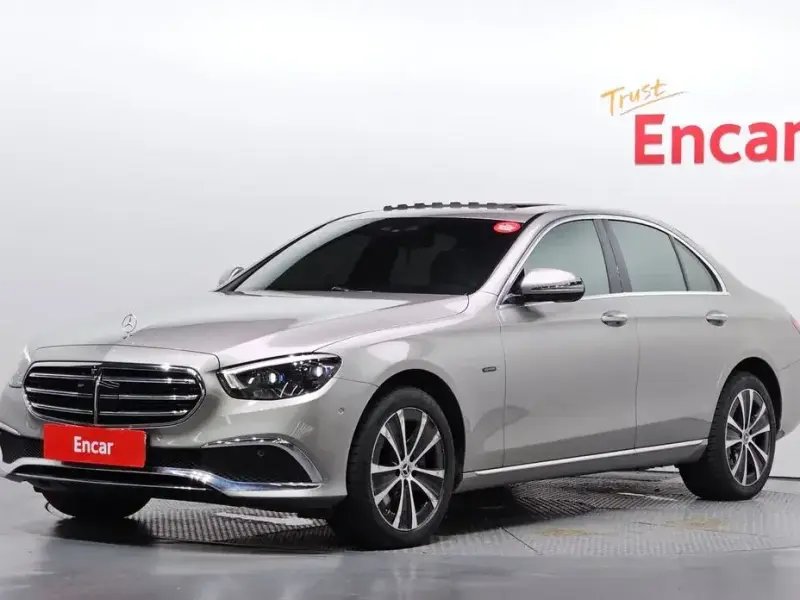 2021 Mercedes-Benz E-Класс с пробегом 66 937 км