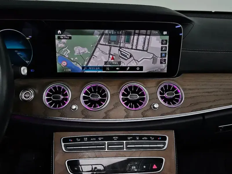 2021 Mercedes-Benz E-Класс с пробегом 66 937 км