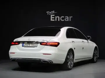 2021 Mercedes-Benz E-Класс с пробегом 32 915 км