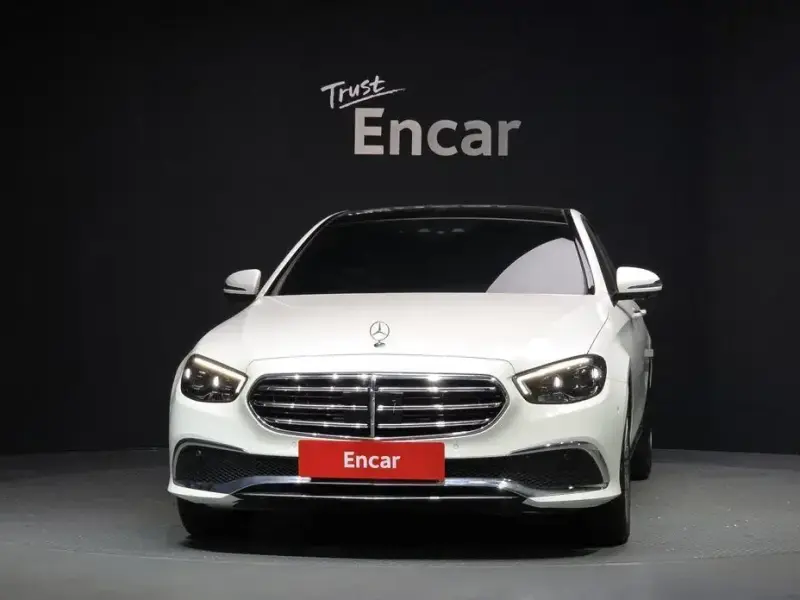 2021 Mercedes-Benz E-Класс с пробегом 32 915 км