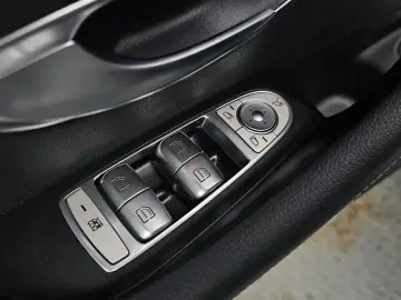 2021 Mercedes-Benz E-Класс с пробегом 66 937 км