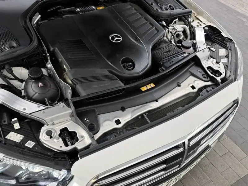 2021 Mercedes-Benz E-Класс с пробегом 32 915 км