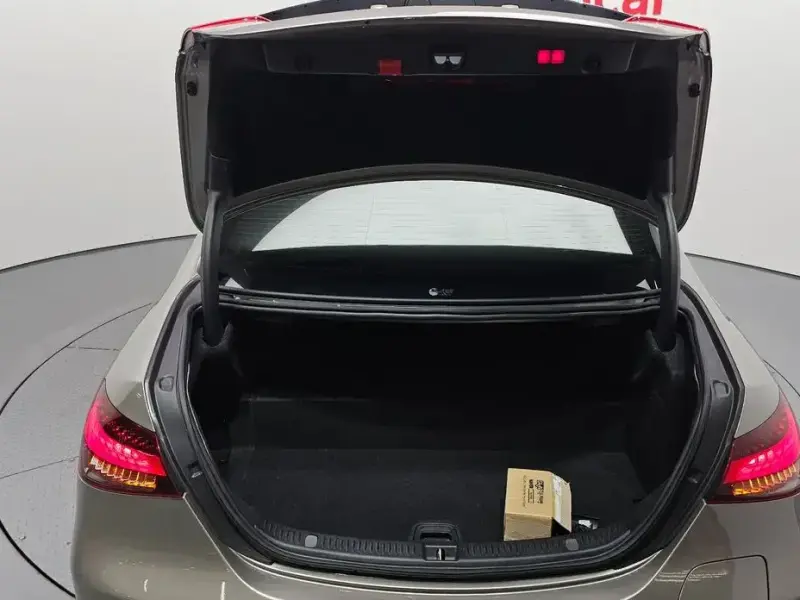 2021 Mercedes-Benz E-Класс с пробегом 66 937 км