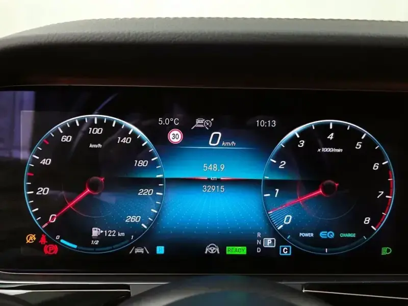 2021 Mercedes-Benz E-Класс с пробегом 32 915 км