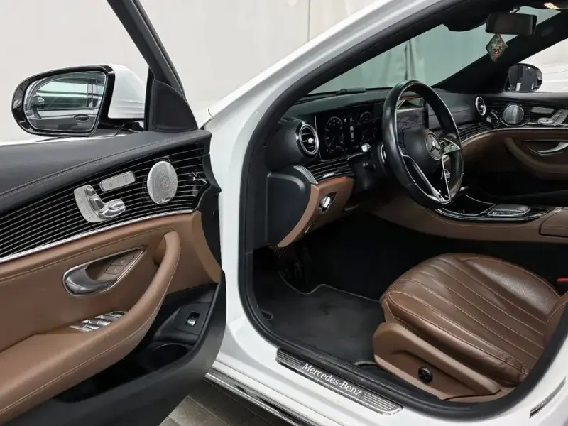 2021 Mercedes-Benz E-Класс с пробегом 32 915 км