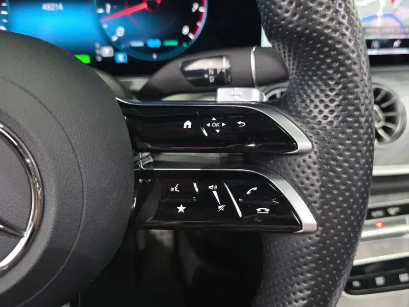 2021 Mercedes-Benz E-Класс с пробегом 48 214 км