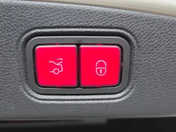 2021 Mercedes-Benz E-Класс с пробегом 48 214 км