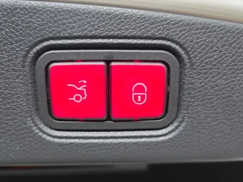 2021 Mercedes-Benz E-Класс с пробегом 48 214 км