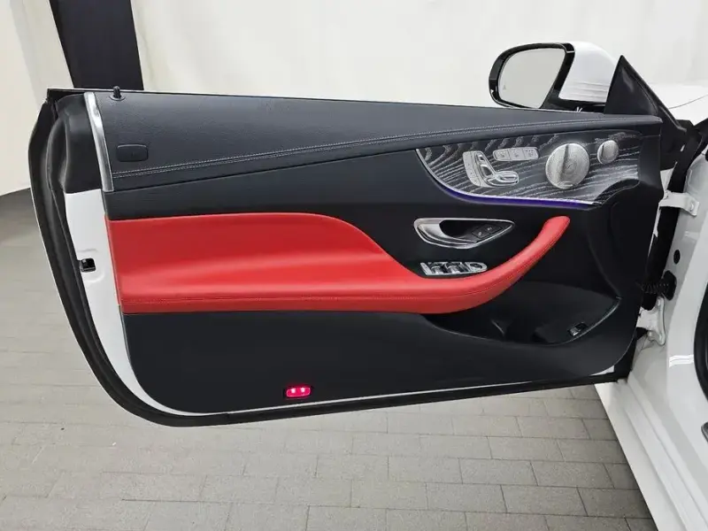 2022 Mercedes-Benz E-Класс с пробегом 53 306 км