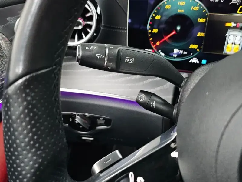 2022 Mercedes-Benz E-Класс с пробегом 53 306 км