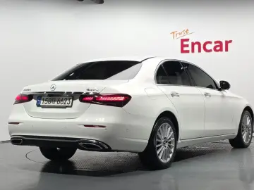 2021 Mercedes-Benz E-Класс с пробегом 82 107 км