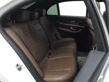2021 Mercedes-Benz E-Класс с пробегом 82 107 км