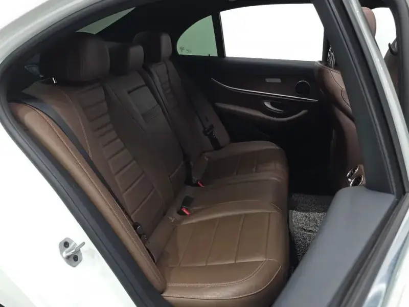 2021 Mercedes-Benz E-Класс с пробегом 82 107 км