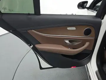 2021 Mercedes-Benz E-Класс с пробегом 82 107 км