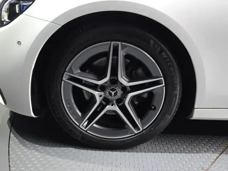 2023 Mercedes-Benz E-Класс с пробегом 38 393 км