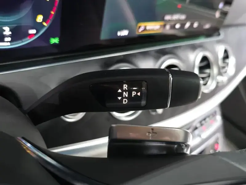 2023 Mercedes-Benz E-Класс с пробегом 38 393 км