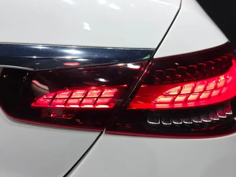 2023 Mercedes-Benz E-Класс с пробегом 38 393 км
