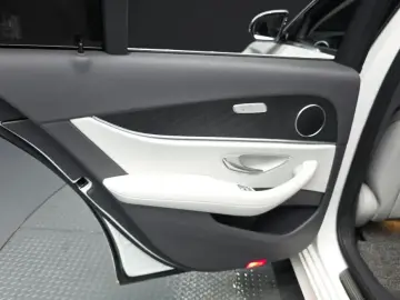 2023 Mercedes-Benz E-Класс с пробегом 38 393 км