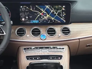 2023 Mercedes-Benz E-Класс с пробегом 8 721 км