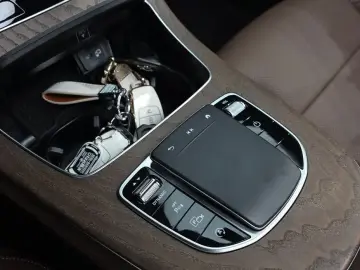 2023 Mercedes-Benz E-Класс с пробегом 8 721 км