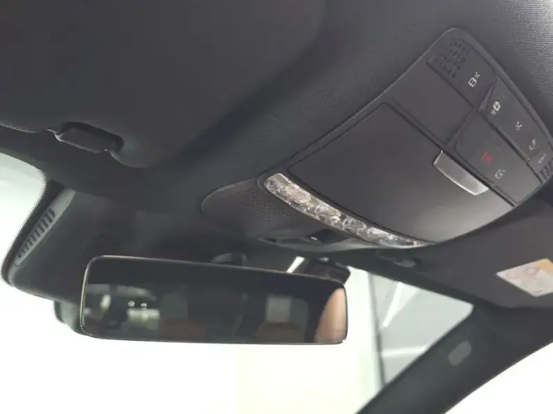 2023 Mercedes-Benz E-Класс с пробегом 8 721 км