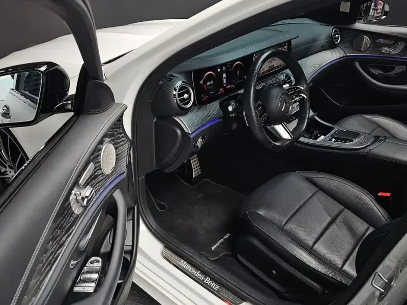 2023 Mercedes-Benz E-Класс с пробегом 40 757 км