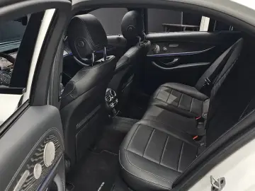 2023 Mercedes-Benz E-Класс с пробегом 40 757 км