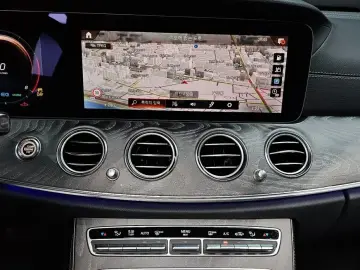 2023 Mercedes-Benz E-Класс с пробегом 40 757 км