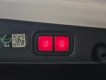 2023 Mercedes-Benz E-Класс с пробегом 40 757 км