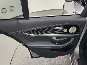 2023 Mercedes-Benz E-Класс с пробегом 31 456 км