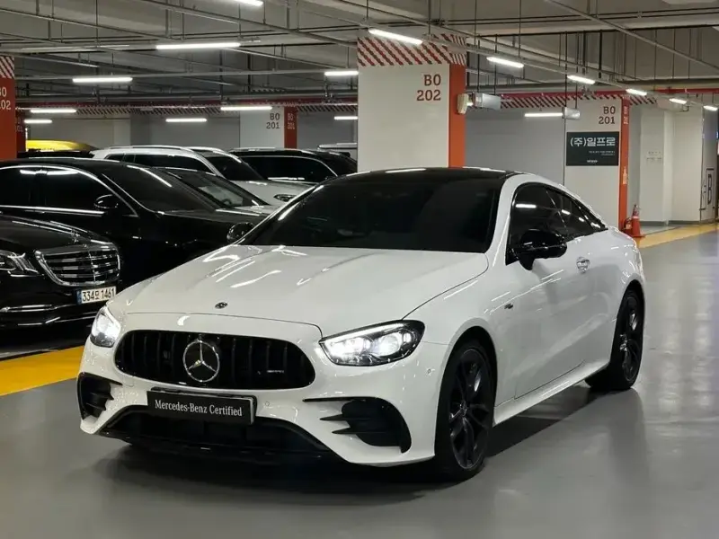 2023 Mercedes-Benz E-Класс с пробегом 11 470 км