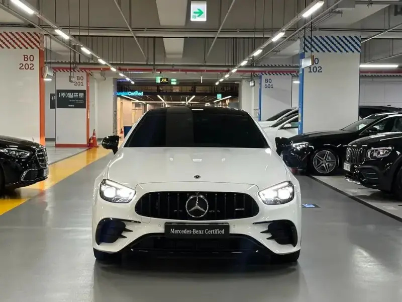 2023 Mercedes-Benz E-Класс с пробегом 11 470 км