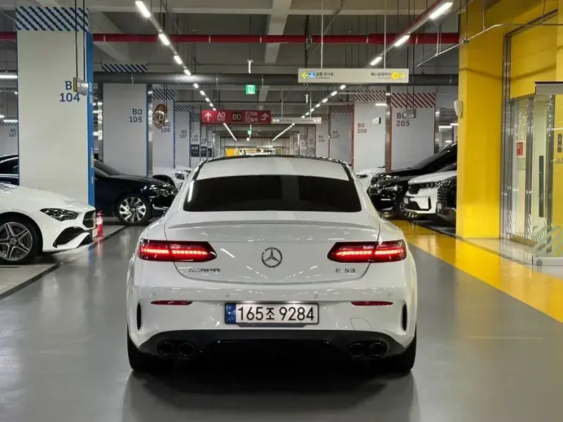 2023 Mercedes-Benz E-Класс с пробегом 11 470 км
