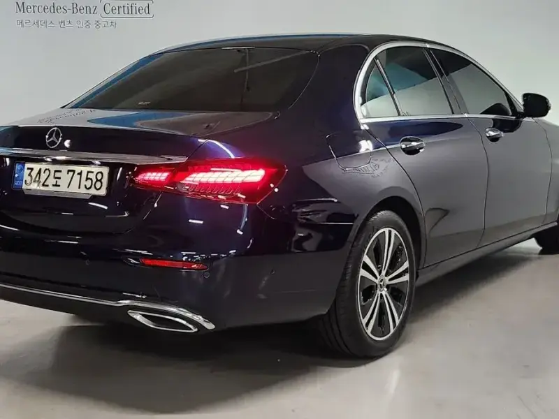 2022 Mercedes-Benz E-Класс с пробегом 41 200 км