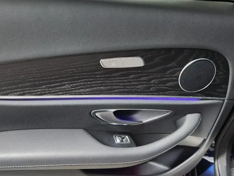 2022 Mercedes-Benz E-Класс с пробегом 41 200 км