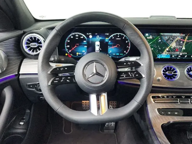 2023 Mercedes-Benz E-Класс с пробегом 26 966 км