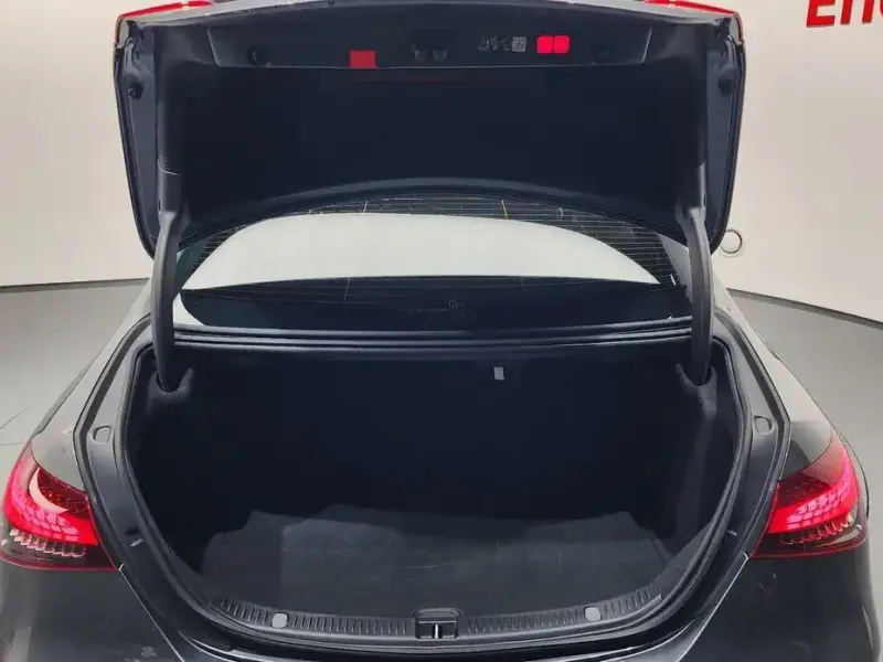 2023 Mercedes-Benz E-Класс с пробегом 26 966 км
