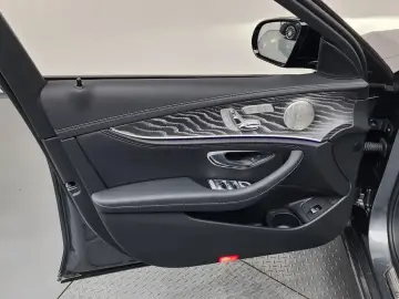 2023 Mercedes-Benz E-Класс с пробегом 26 966 км