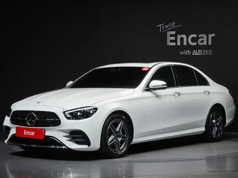 2023 Mercedes-Benz E-Класс с пробегом 13 536 км