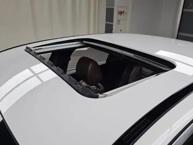 2023 Mercedes-Benz E-Класс с пробегом 13 536 км