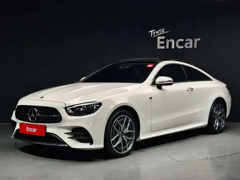 2022 Mercedes-Benz E-Класс с пробегом 14 092 км