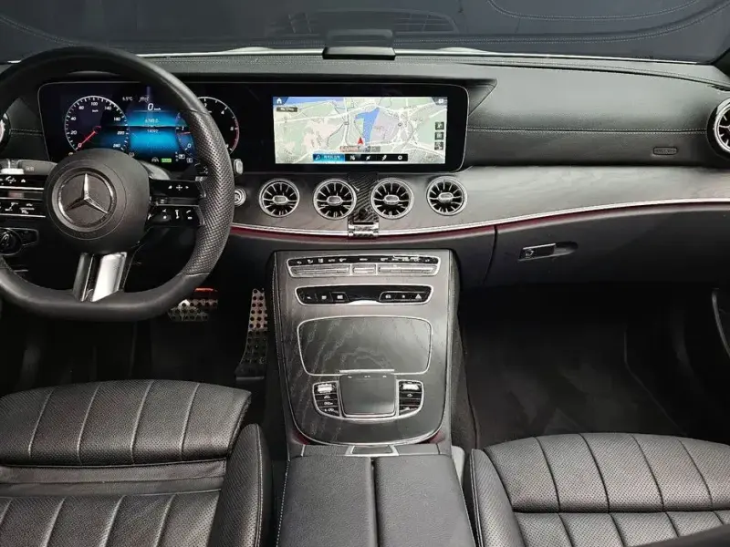 2022 Mercedes-Benz E-Класс с пробегом 14 092 км