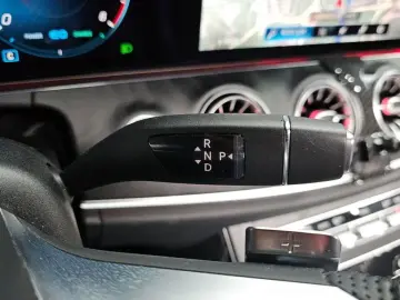 2022 Mercedes-Benz E-Класс с пробегом 14 092 км